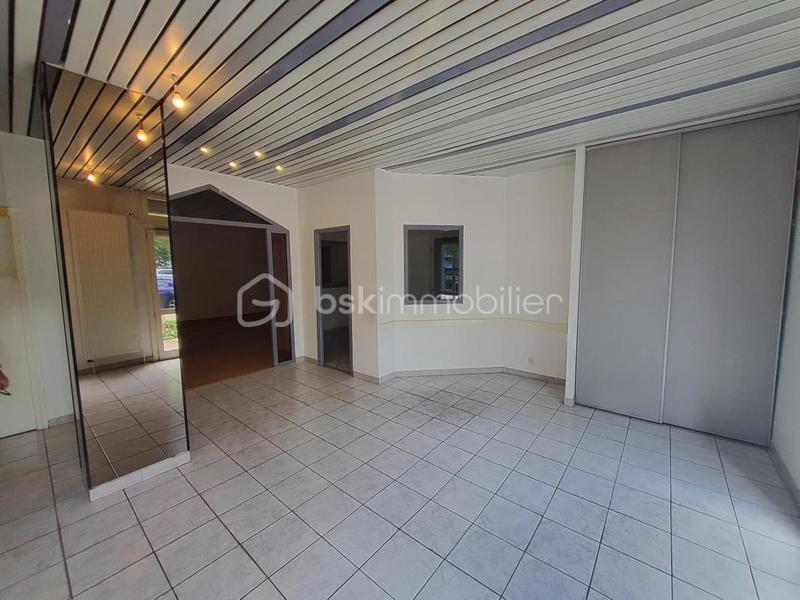 Bureau - 116 m² - 6 pièces