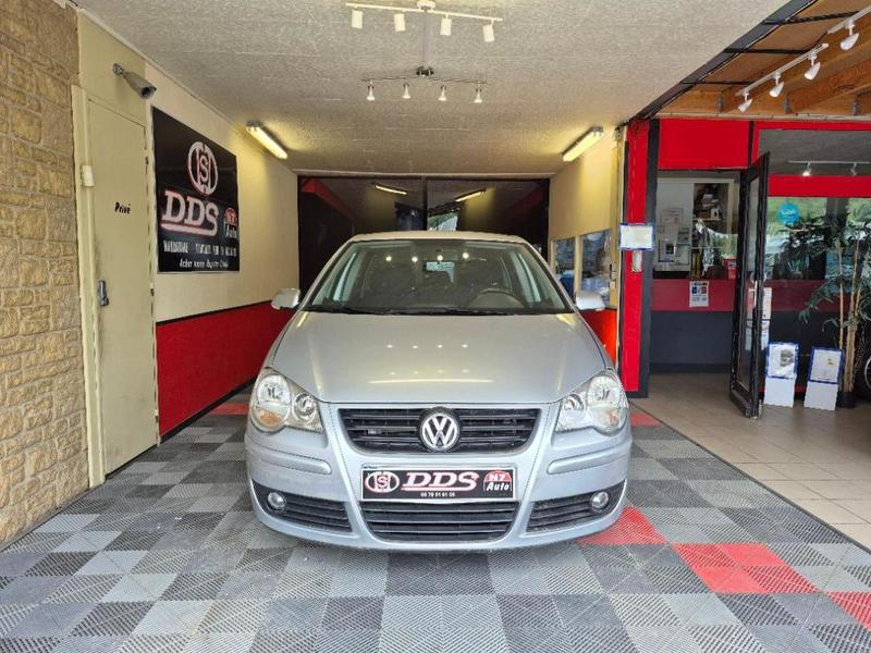 Volkswagen Polo Toit Ouvrant 75 Cv Clim Ct Ok