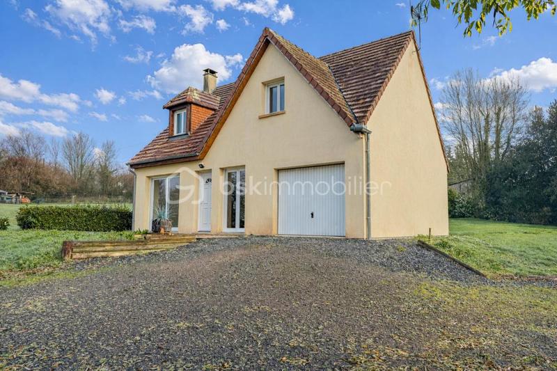 Maison - 104 m² - 4 pièces