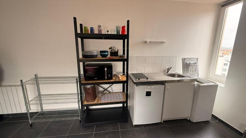 Studio - 14 m² - 1 pièce