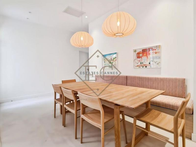 Maison de ville - 131 m² - 4 pièces