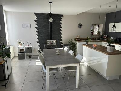 Maison - 129 m² - 5 pièces