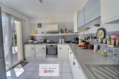 Maison - 120 m² - 4 pièces