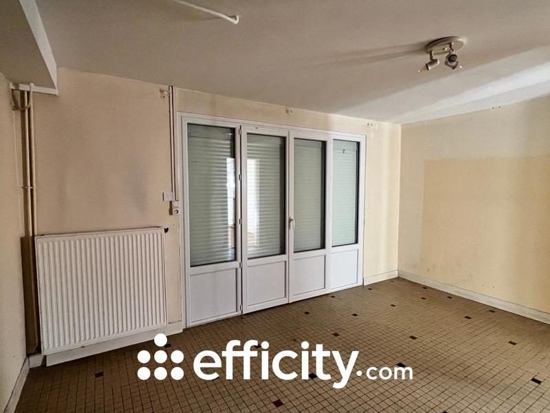 Pavillon - 150 m² - 6 pièces