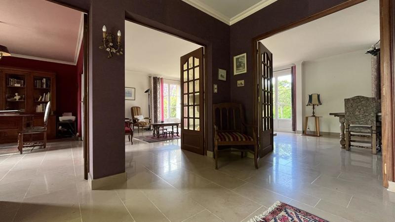 Maison - 190 m² - 6 pièces