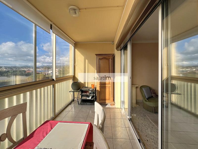 Appartement - 80 m² - 4 pièces