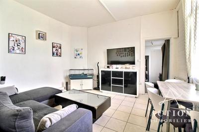 Immeuble - 217 m² - 3 pièces