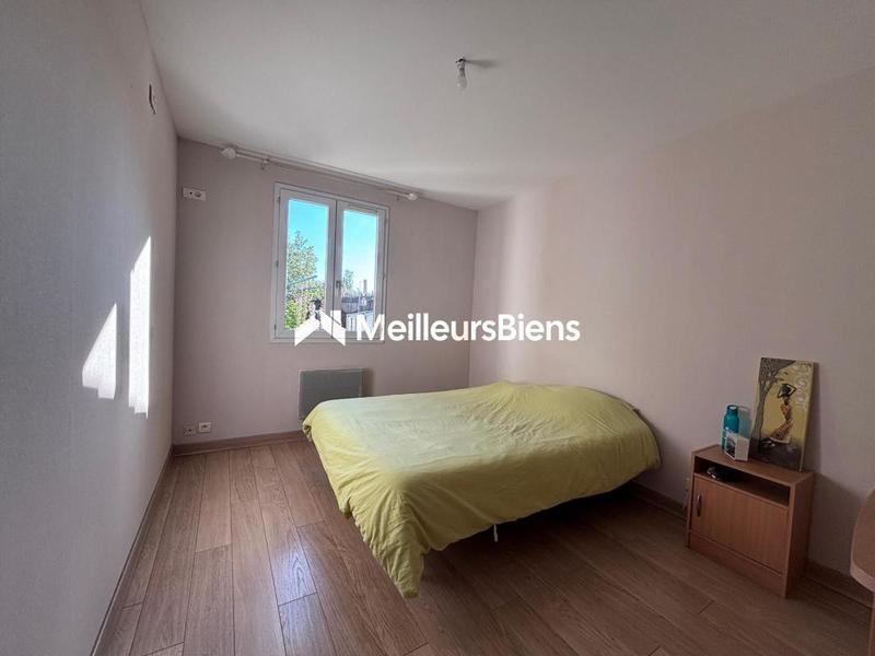 Maison - 91 m² - 5 pièces