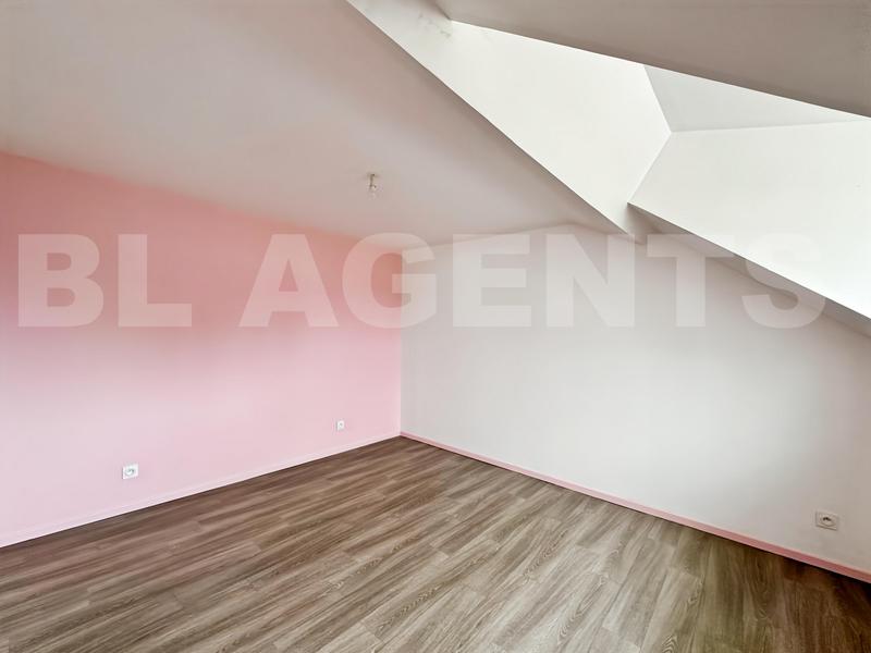 Maison - 102 m² - 6 pièces