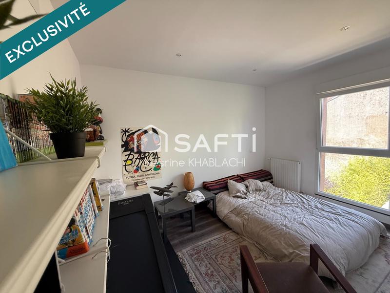 Maison de maîtres - 230 m² - 9 pièces