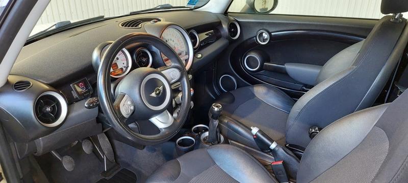 Mini Hatch R56 1.6 d - 110 Cooper