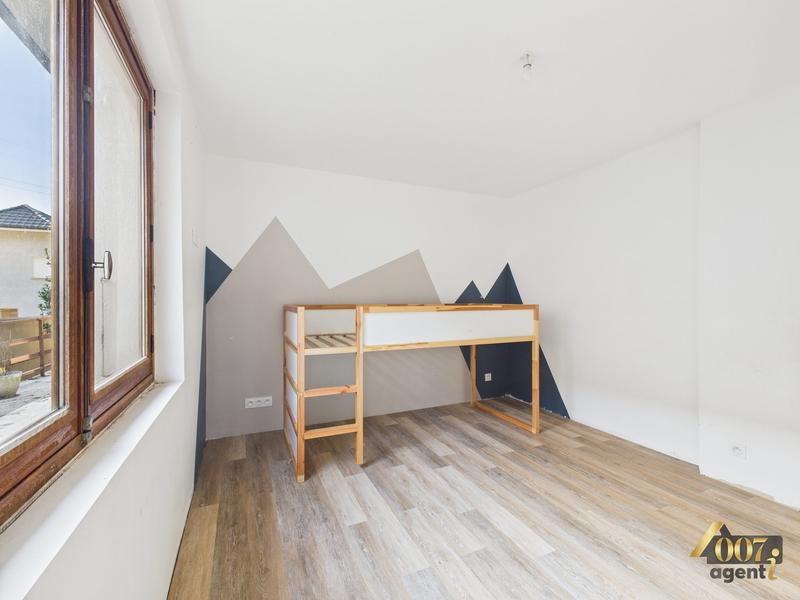 Maison - 158 m² - 6 pièces