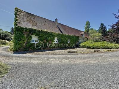 Demeure - 140 m² - 5 pièces