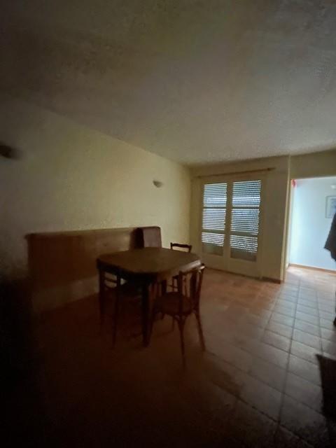 Maison - 236 m² - 9 pièces