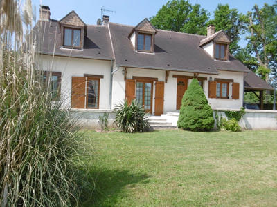 Maison - 147 m² - 7 pièces