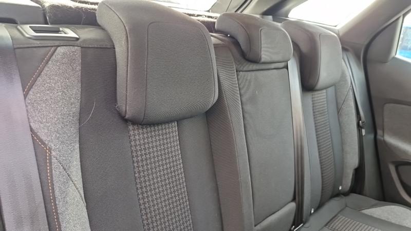 Peugeot 3008 Business bluehdi 130ch ss eat8 active