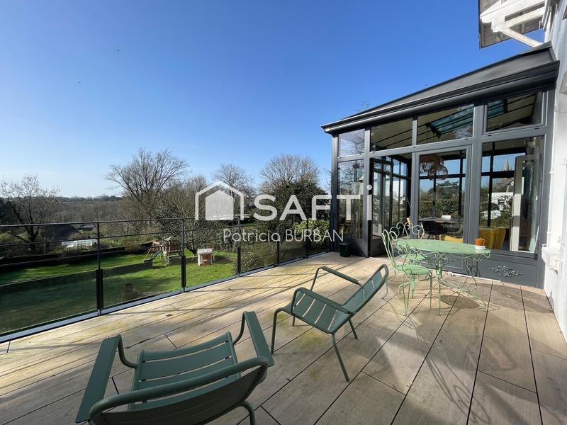 Maison - 184 m² - 7 pièces