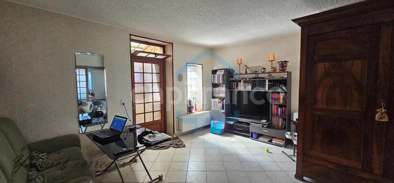 Maison - 244 m² - 9 pièces