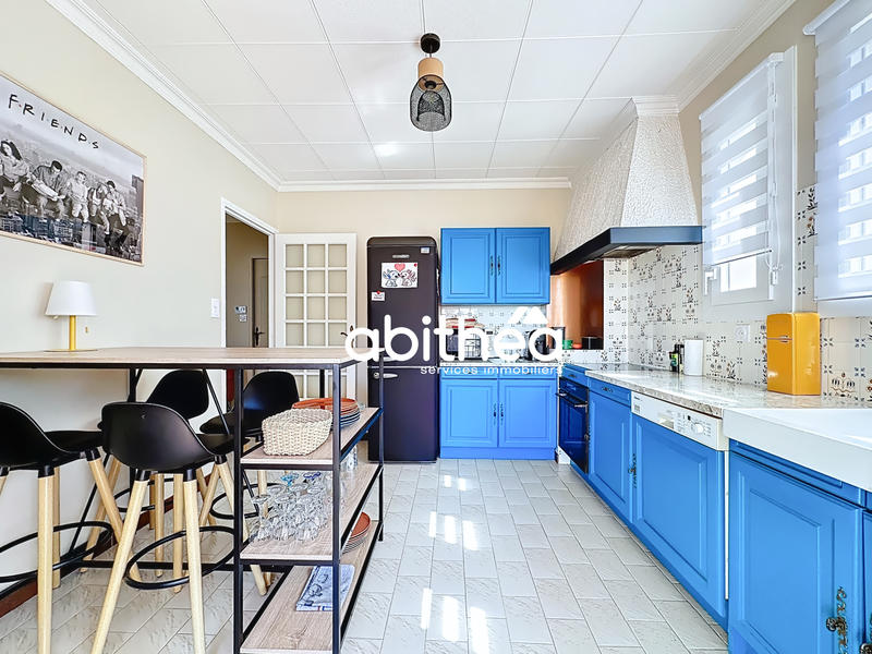 Maison - 110 m² - 4 pièces