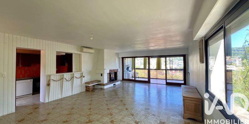 Duplex - 124 m² - 5 pièces