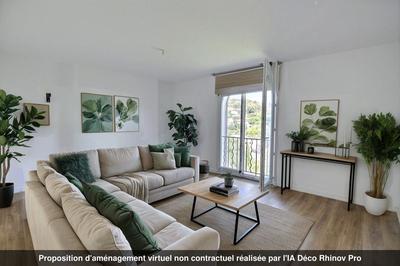 Appartement - 80 m² - 4 pièces