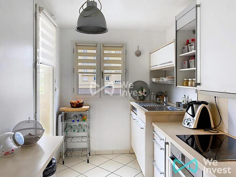 Appartement - 80 m² - 4 pièces