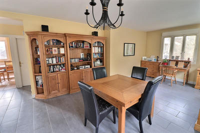 Maison - 155 m² - 6 pièces
