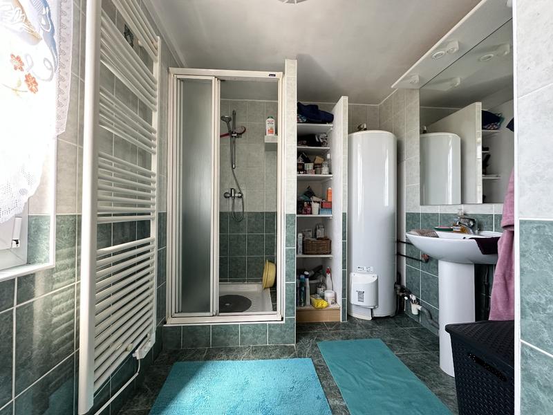 Maison - 98 m² - 4 pièces