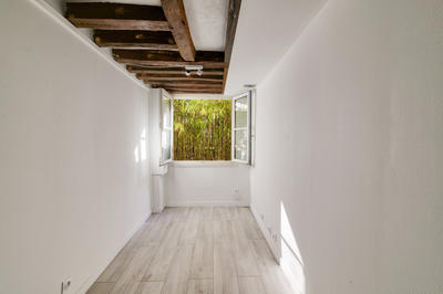 Local commercial - 17 m² - 2 pièces