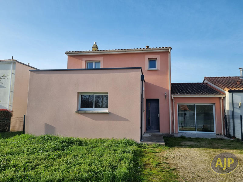 Maison - 125 m² - 6 pièces