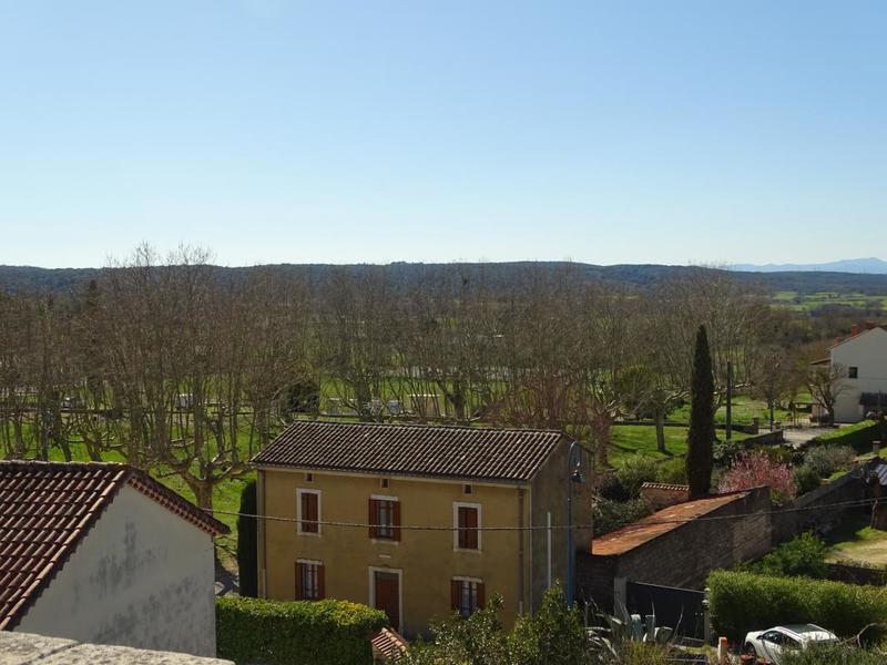 Maison de village - 180 m² - 10 pièces