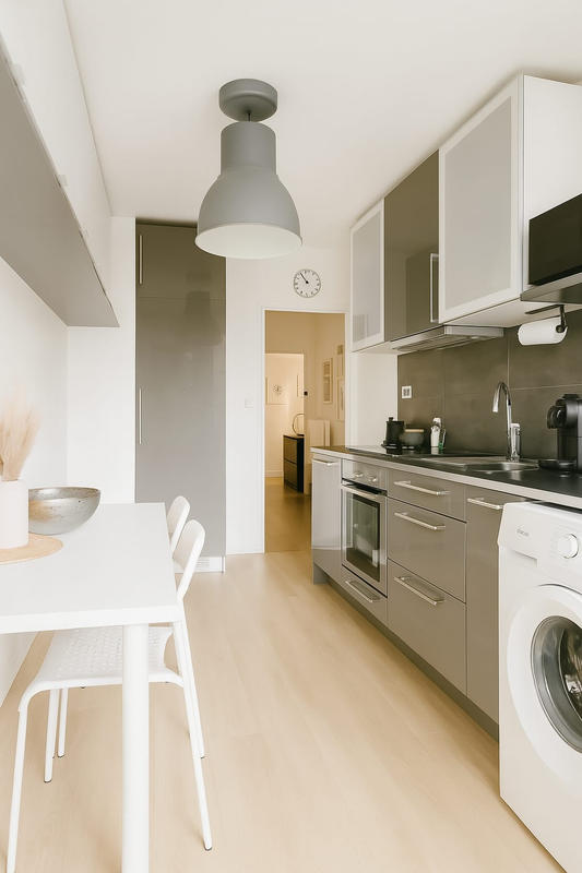 Appartement - 82 m² - 4 pièces