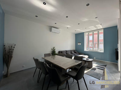 Maison - 91 m² - 5 pièces