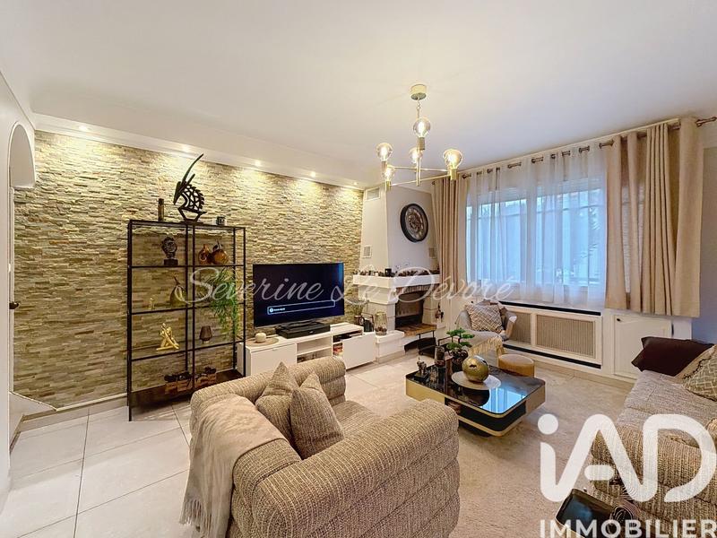 Maison - 131 m² - 7 pièces