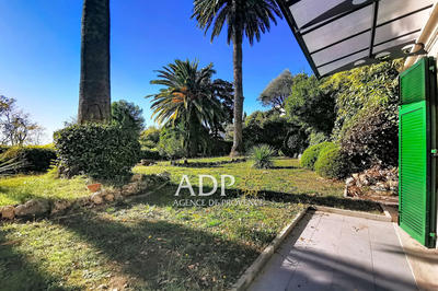 Appartement - 111 m² - 3 pièces