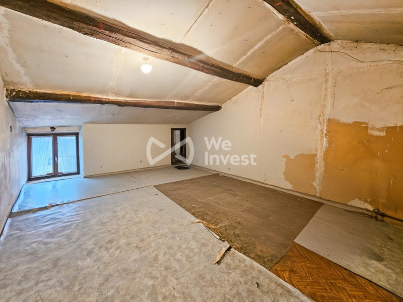 Maison - 143 m² - 5 pièces