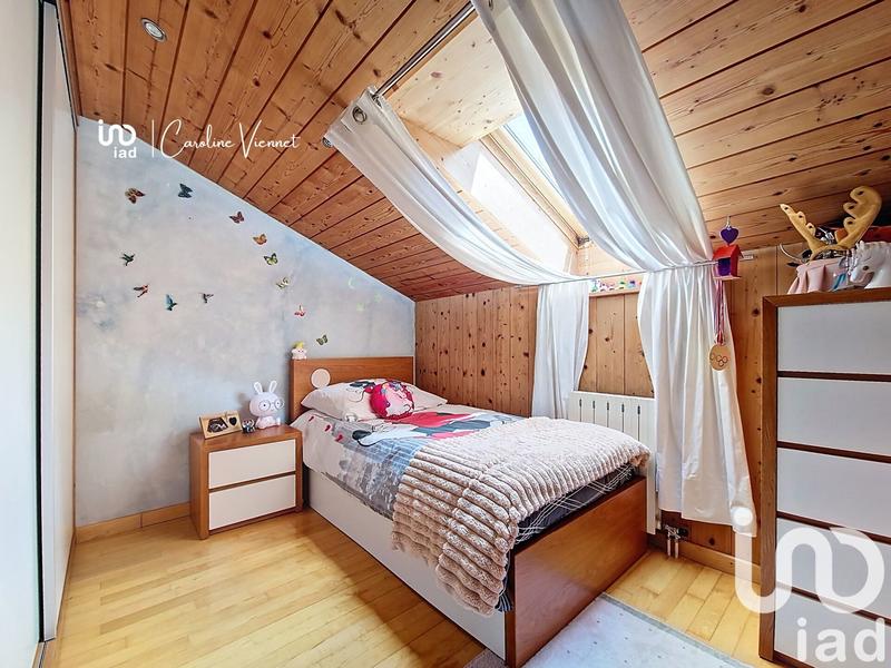 Maison de village - 181 m² - 7 pièces