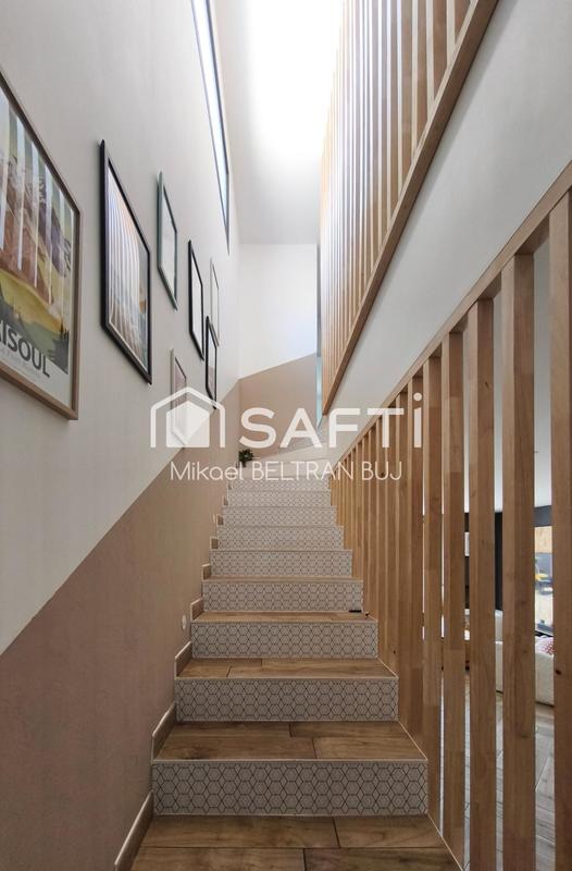 Villa - 152 m² - 6 pièces