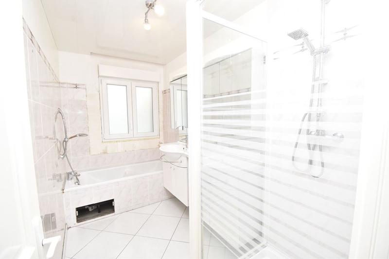 Pavillon - 113 m² - 5 pièces