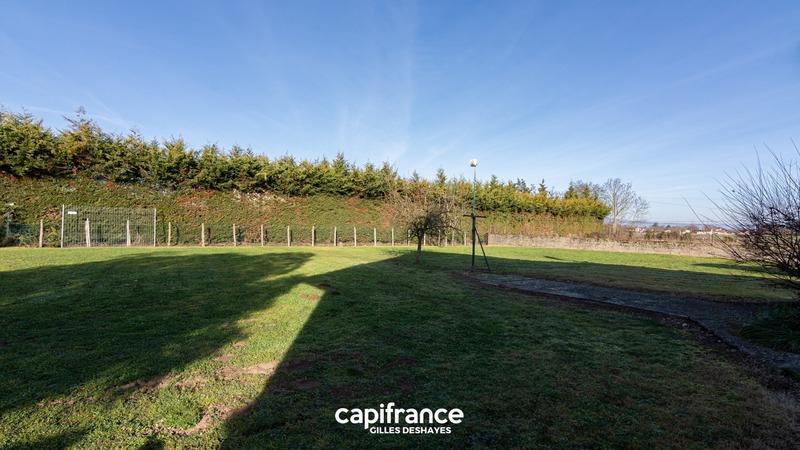 Maison - 179 m² - 7 pièces