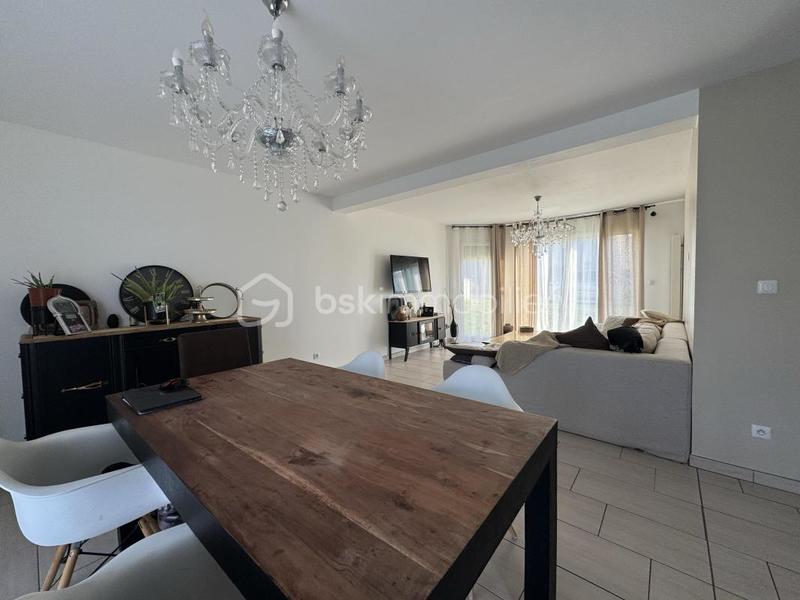 Pavillon - 128 m² - 5 pièces