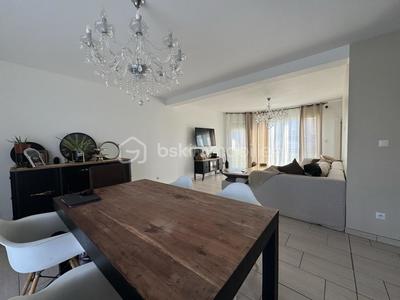 Pavillon - 128 m² - 5 pièces