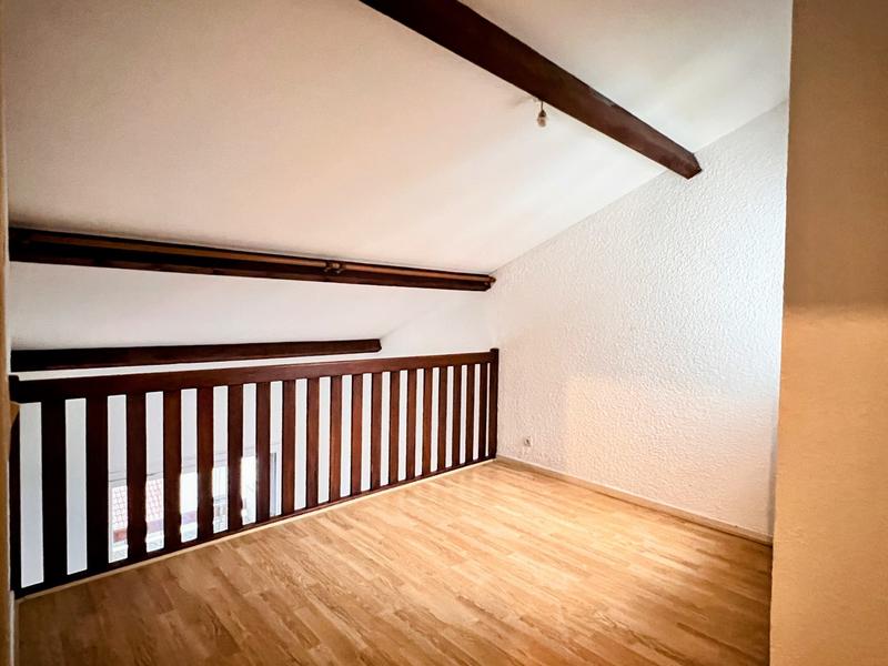 Duplex - 93 m² - 5 pièces