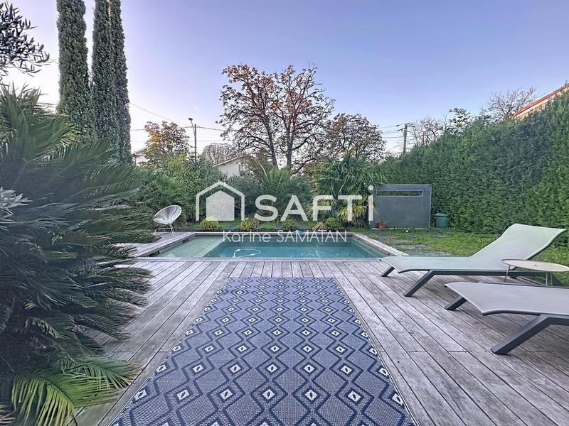 Maison - 161 m² - 5 pièces