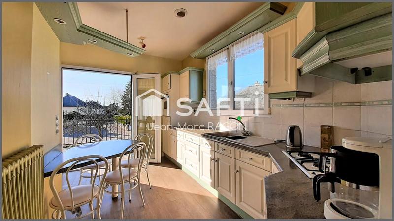 Maison - 93 m² - 4 pièces