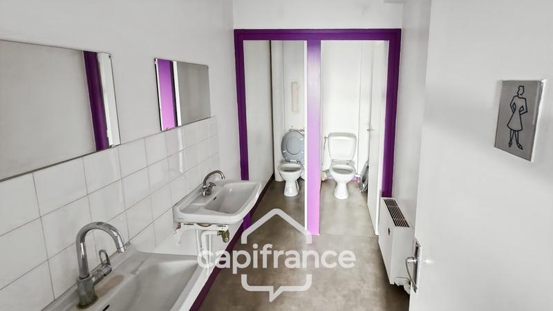 Bureau - 2 009 m² - 23 pièces