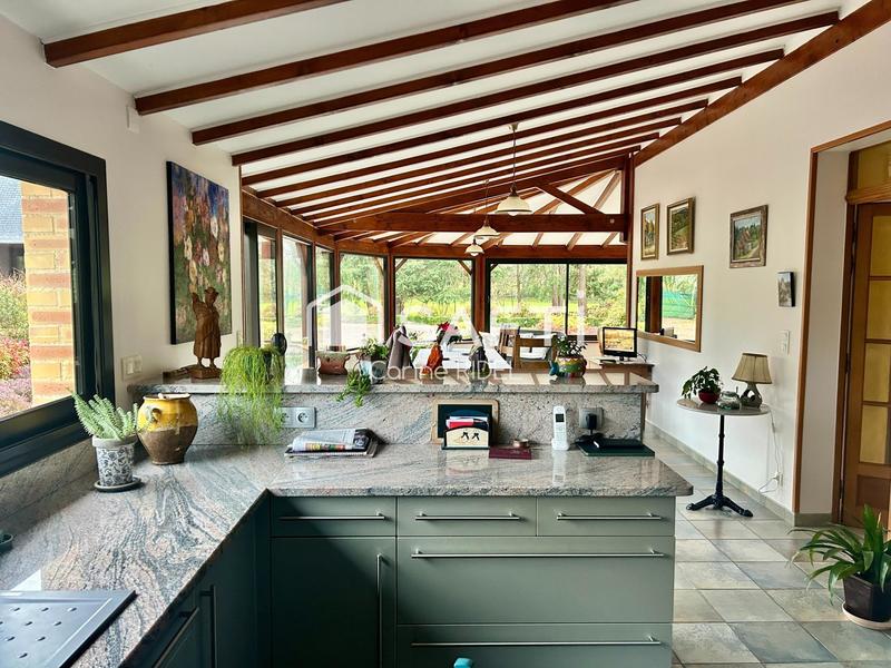 Maison de maîtres - 300 m² - 7 pièces