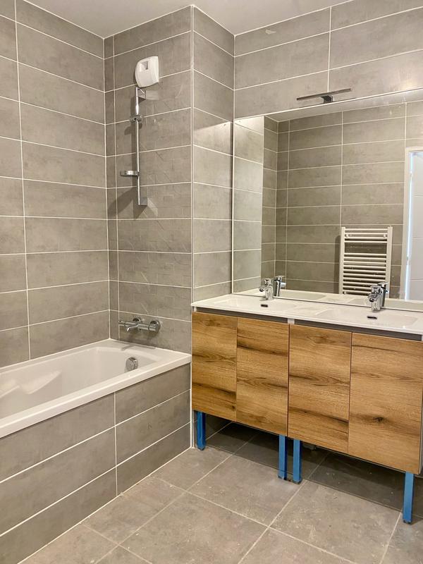 Appartement - 85 m² - 4 pièces