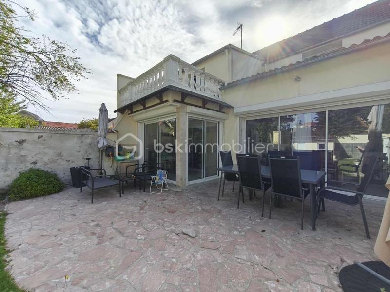 Maison - 150 m² - 6 pièces