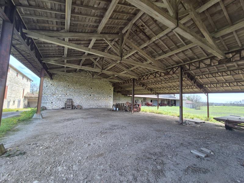 Bastide - 378 m² - 15 pièces